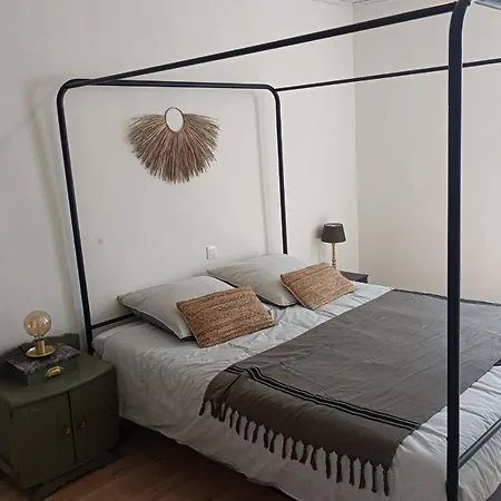 Bright Family Home In Pezenas *